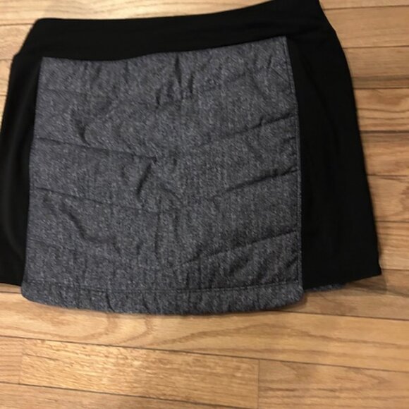 Smart Wool Quilted Mini Skirt - Picture 2 of 2
